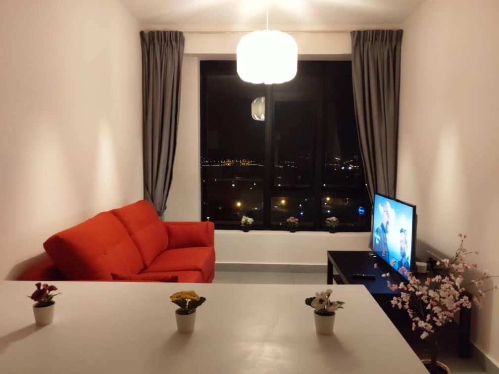 Cozy Unit,cyberjaya,wifi, Netflix,free Parking Apartment