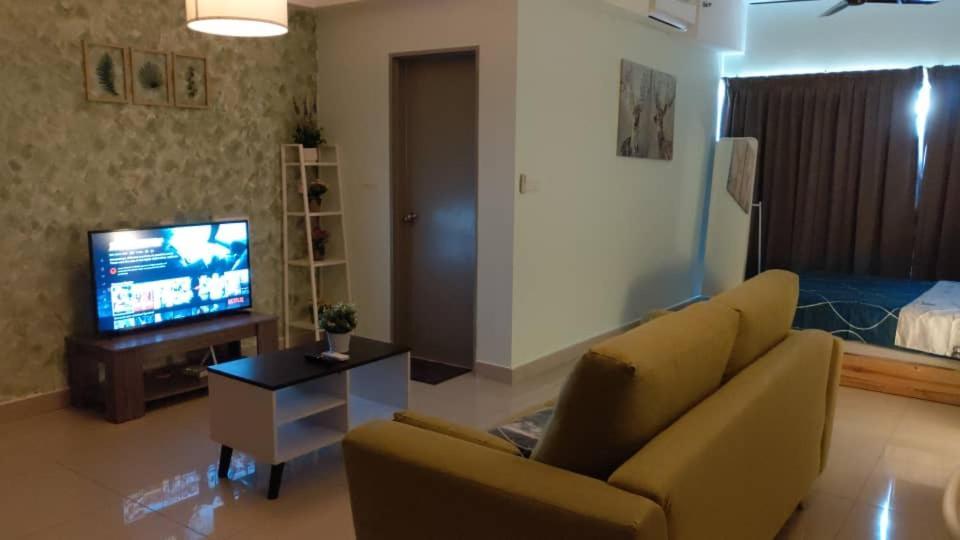 Cozy Unit,cyberjaya,wifi, Netflix,free Parking Cyberjaya