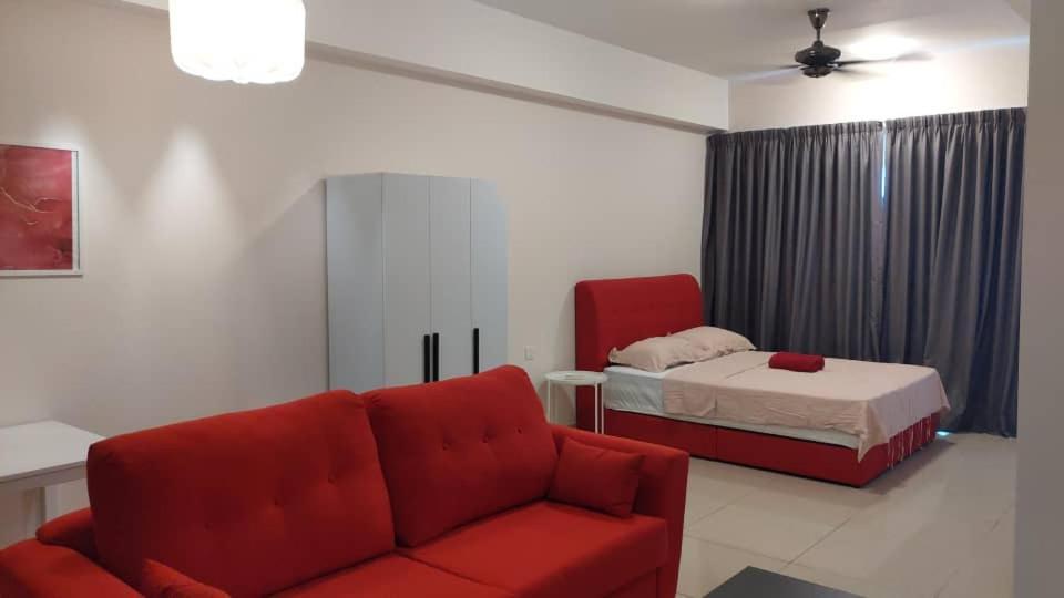 Apartment Cozy Unit,cyberjaya,wifi, Netflix,free Parking *