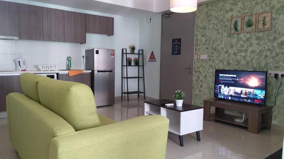 Apartment Cozy Unit,cyberjaya,wifi, Netflix,free Parking
