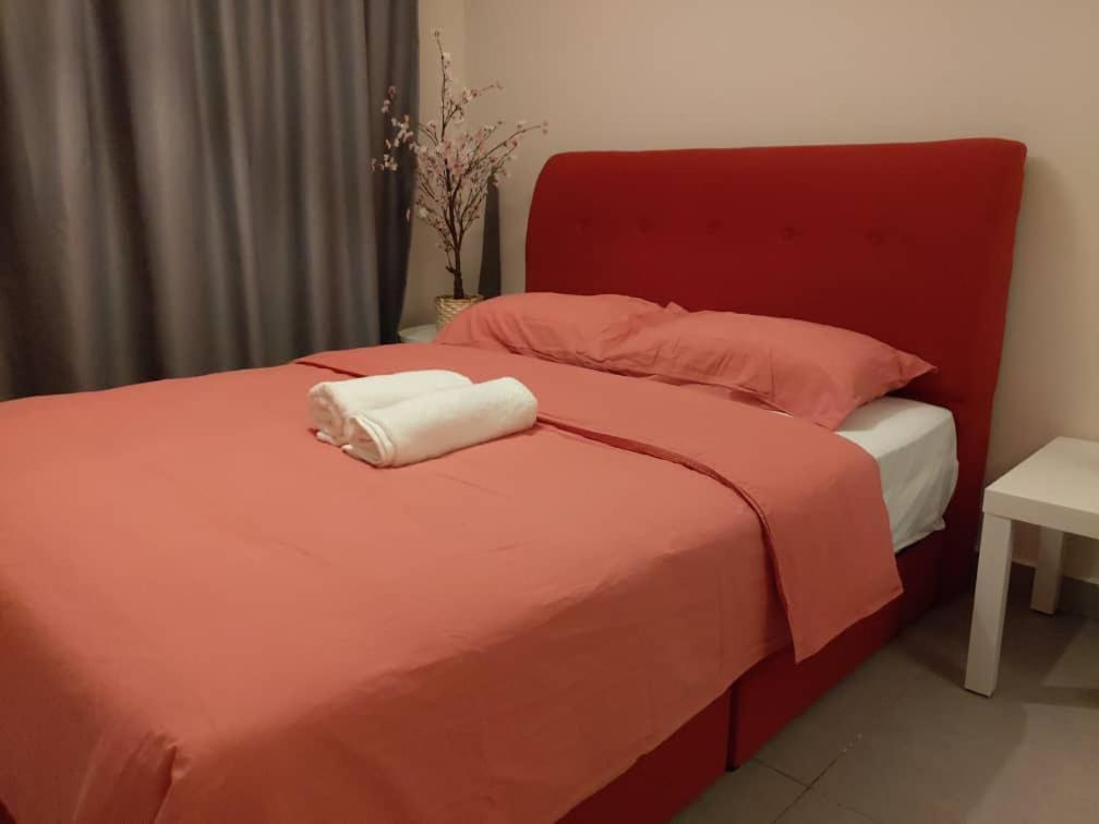 Cozy Unit,cyberjaya,wifi, Netflix,free Parking Apartment Cyberjaya