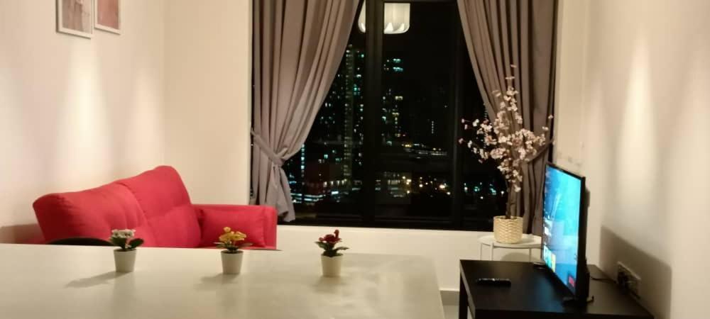 Cozy Unit,cyberjaya,wifi, Netflix,free Parking Apartment