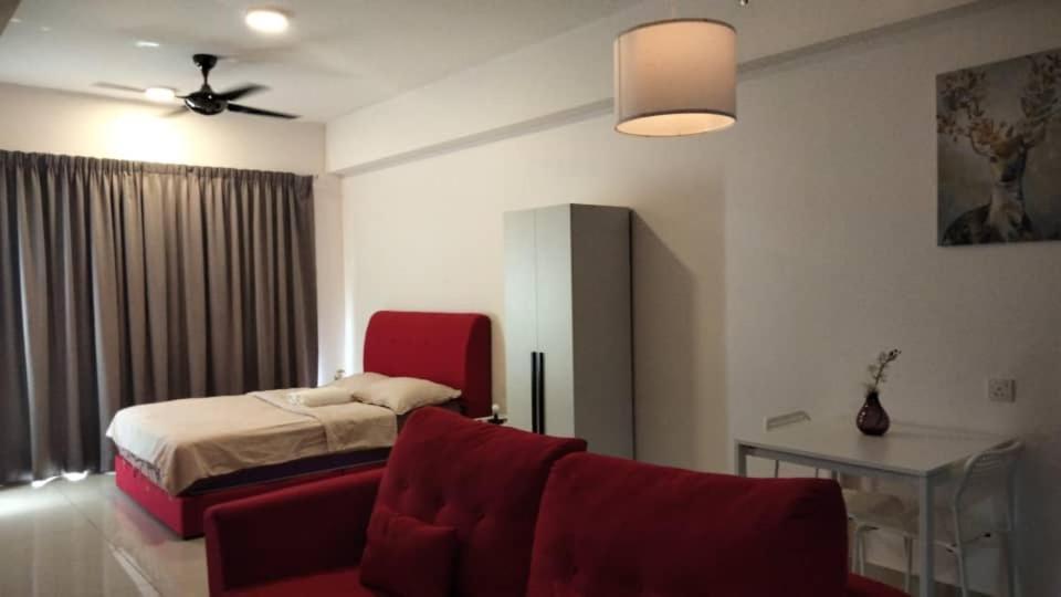 Apartment Cozy Unit,cyberjaya,wifi, Netflix,free Parking *
