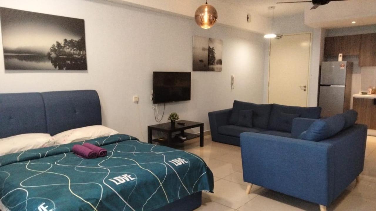Apartment Cozy Unit,cyberjaya,wifi, Netflix,free Parking Cyberjaya