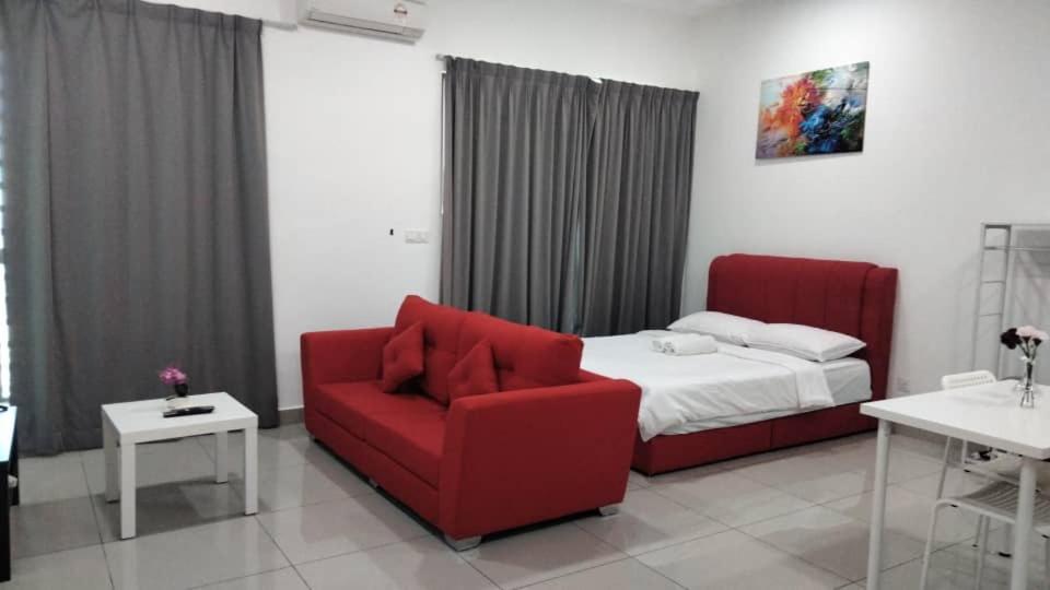 Cozy Unit,cyberjaya,wifi, Netflix,free Parking *