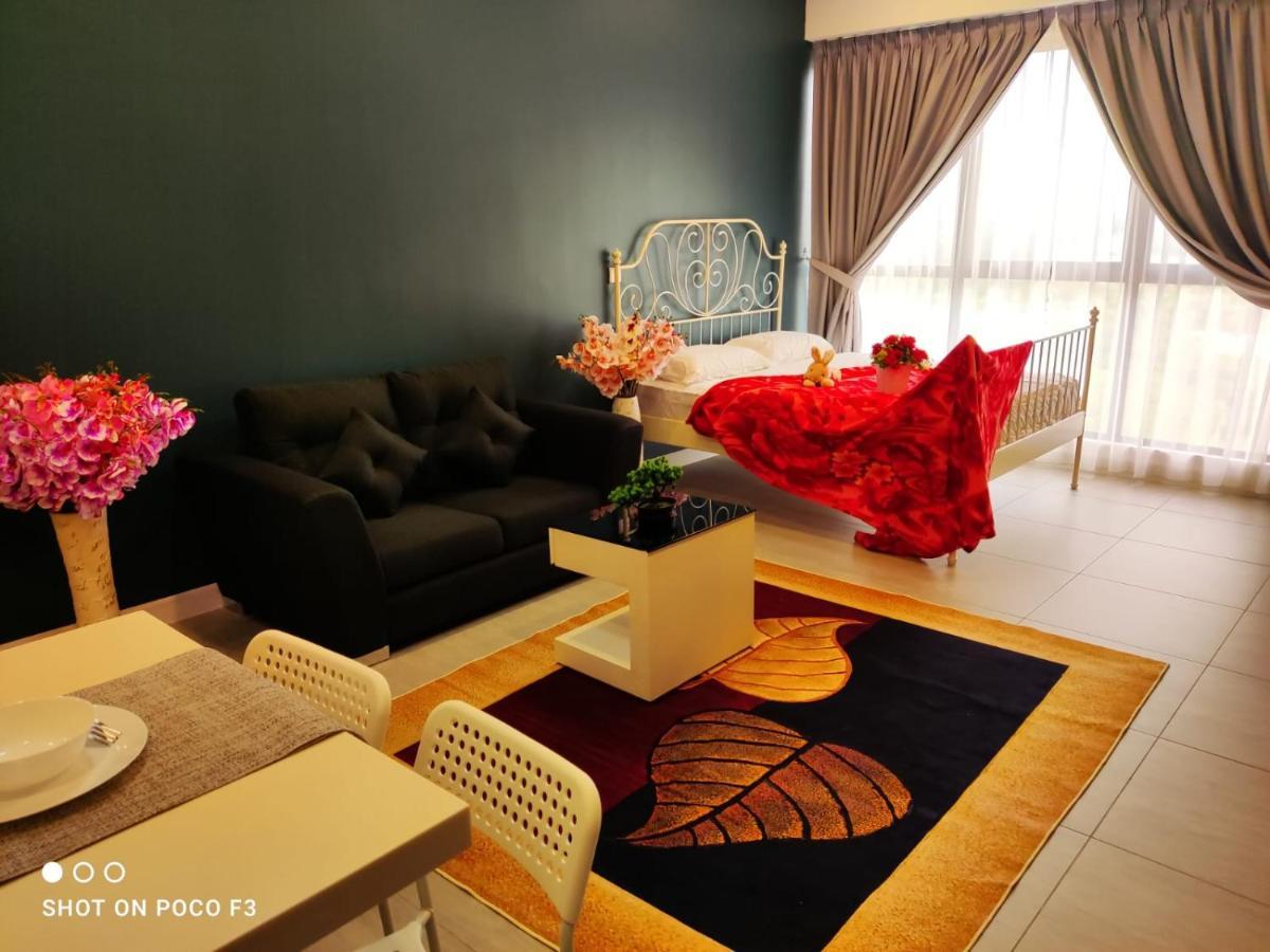 Cozy Unit,cyberjaya,wifi, Netflix,free Parking Apartment *